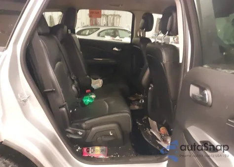 2014 Dodge Journey R/T z USA, uszkodzony, nr VIN 3C4PDDFG0ET148044